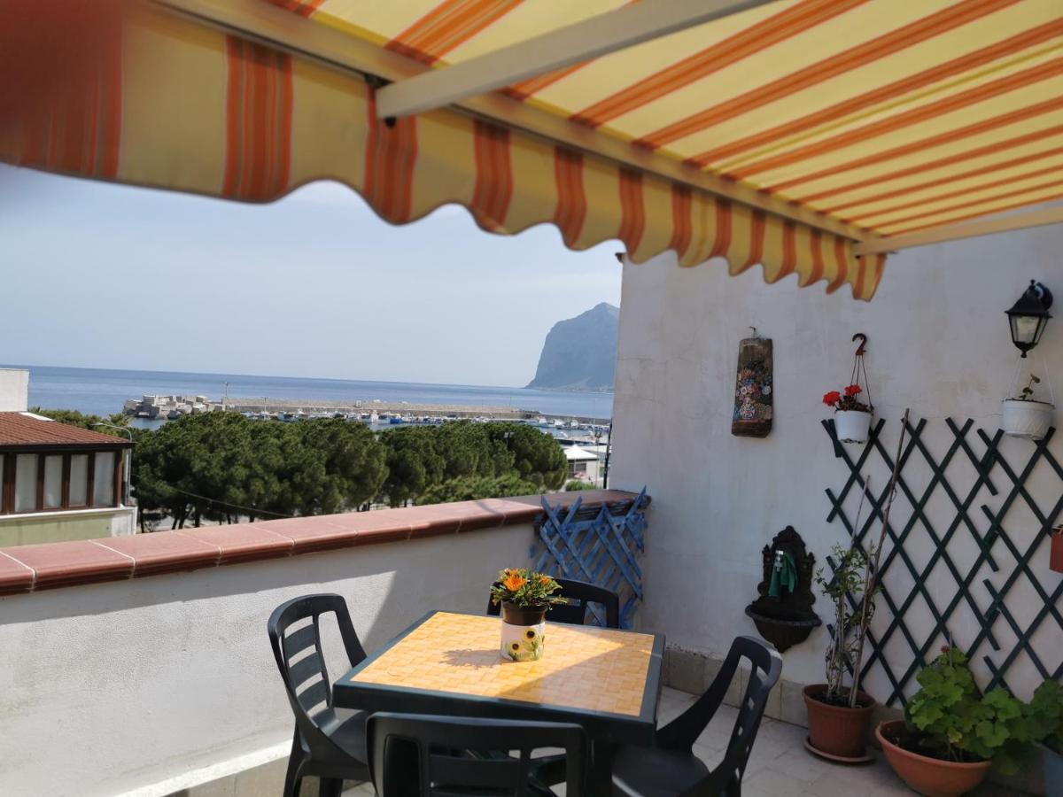 La Terrazza Sul Golfo Bed and Breakfast Isola delle Femmine Exterior foto